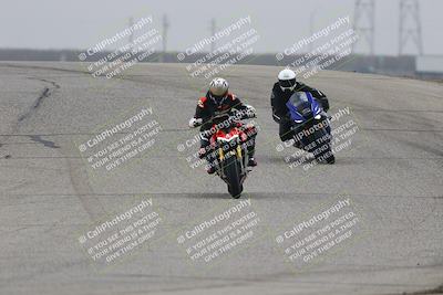 media/Nov-29-2025-TrackDaz (Sat) [[10ae2d9bce]]/B Group/Session 3 (Outside Grapevine)/